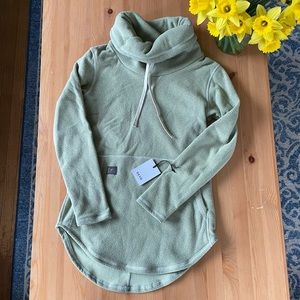 Deso Supply Small Batch Fleece Pullover - light green, size small